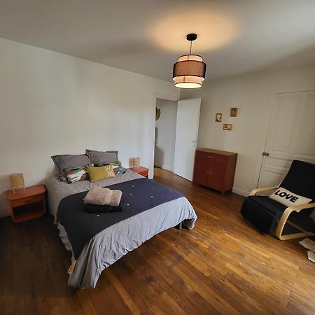 Le P'Tit Nid Appartement Parthenay Buitenkant foto